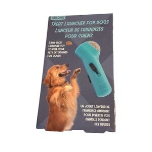 ⭐️HOST PICK⭐️Pet Treat  Launcher for Dogs and Cats NEW